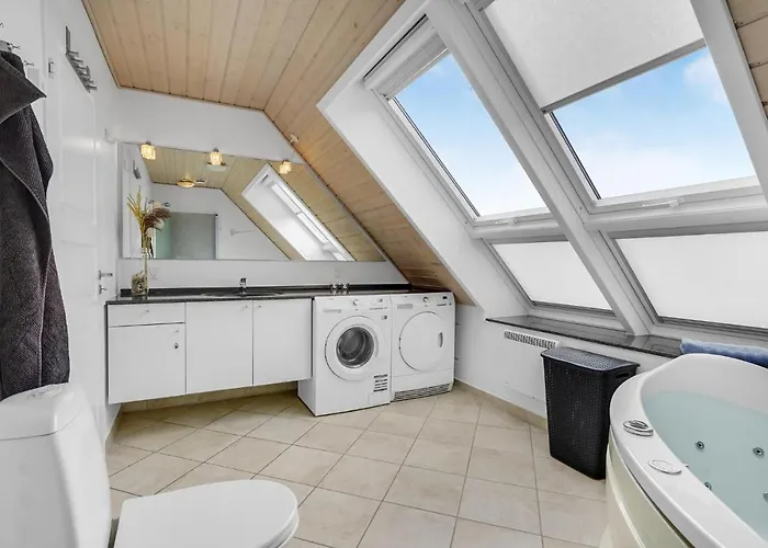 Дом отдыха Three-bedroom In